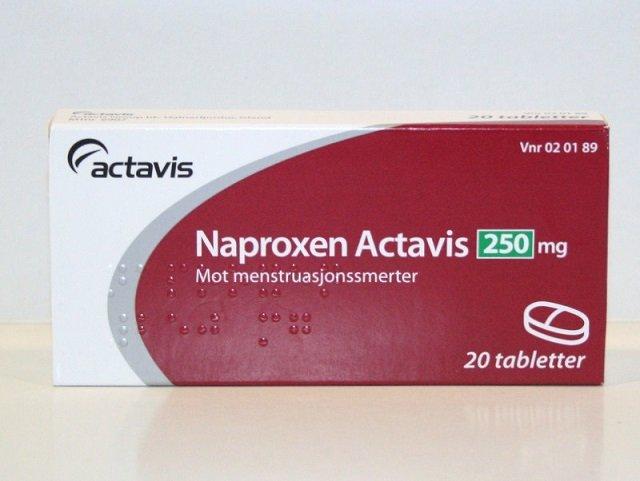 Напроксен – один из самых недорогих лекарств, который может помочь с проблемой боли в спине и в пояснице