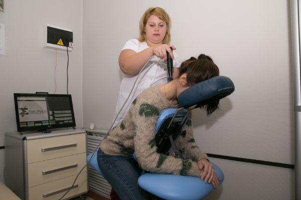 Физиотерапия является важной частью комплексного лечения спондилоартроза