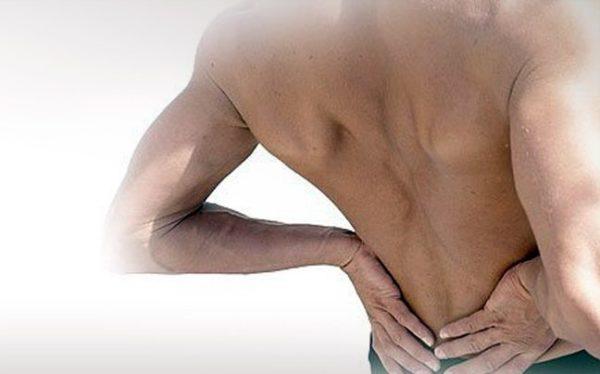 Мышечные и суставные боли - частые симптомы при грыже